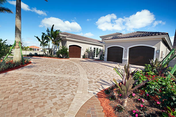 Professional Driveway Pavers in Lake Sarasota, FL